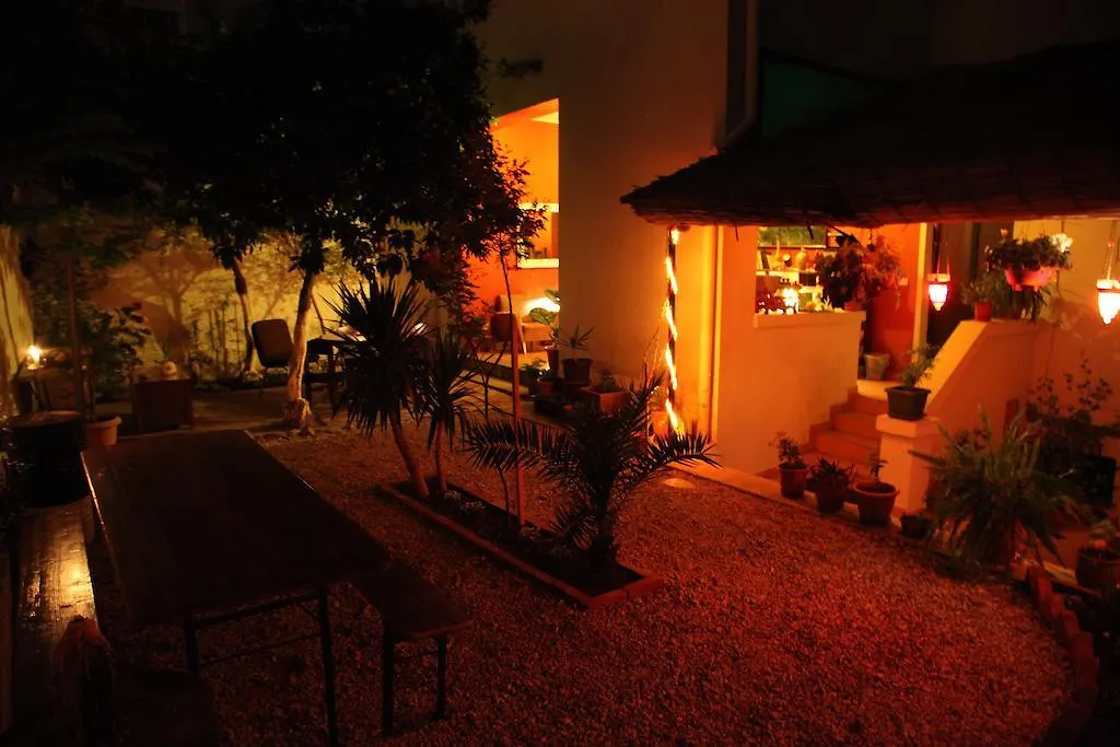 Trip\'N\'Hostel location